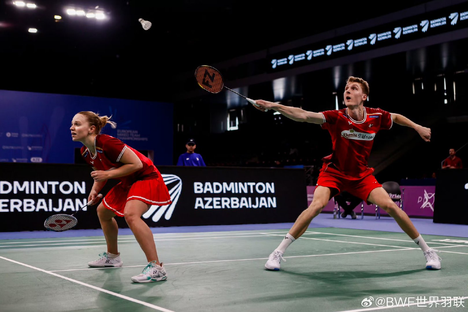 印尼羽毛球队完胜丹麦羽毛球队，陶菲克高光表现