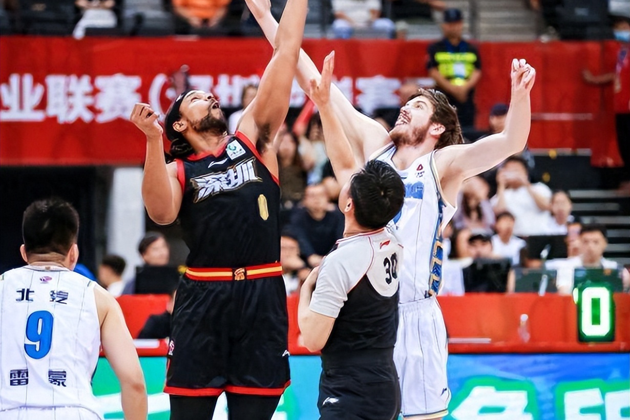 深圳队绝杀广州队，乔治带队取胜