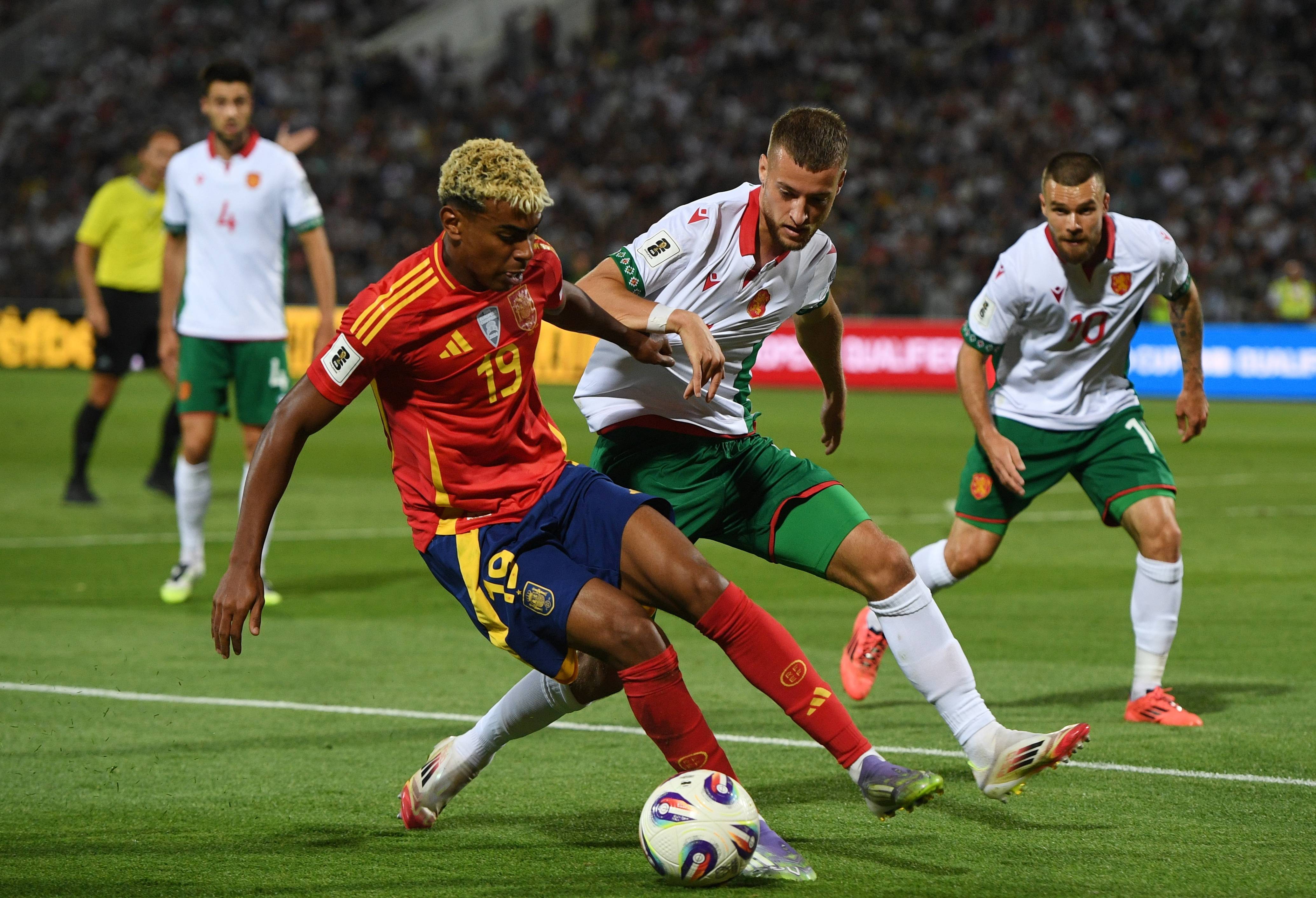 开云体育登录-西班牙队在欧预赛中再次展现实力，晋级下一轮比赛