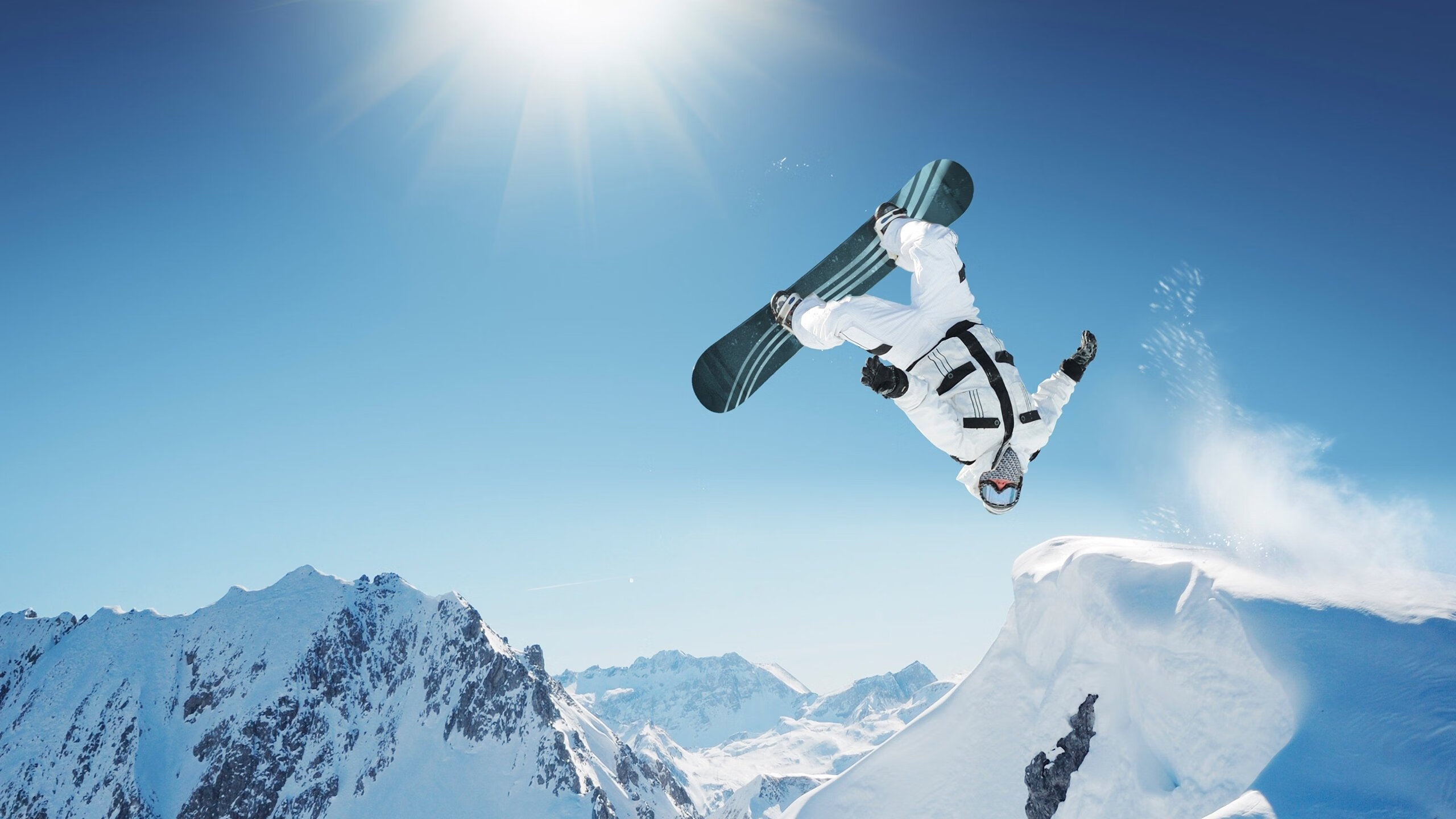 开云足球直播-绿茵启示录，当伊拉克险胜巴西，劳塔罗在德甲争冠战接管比赛