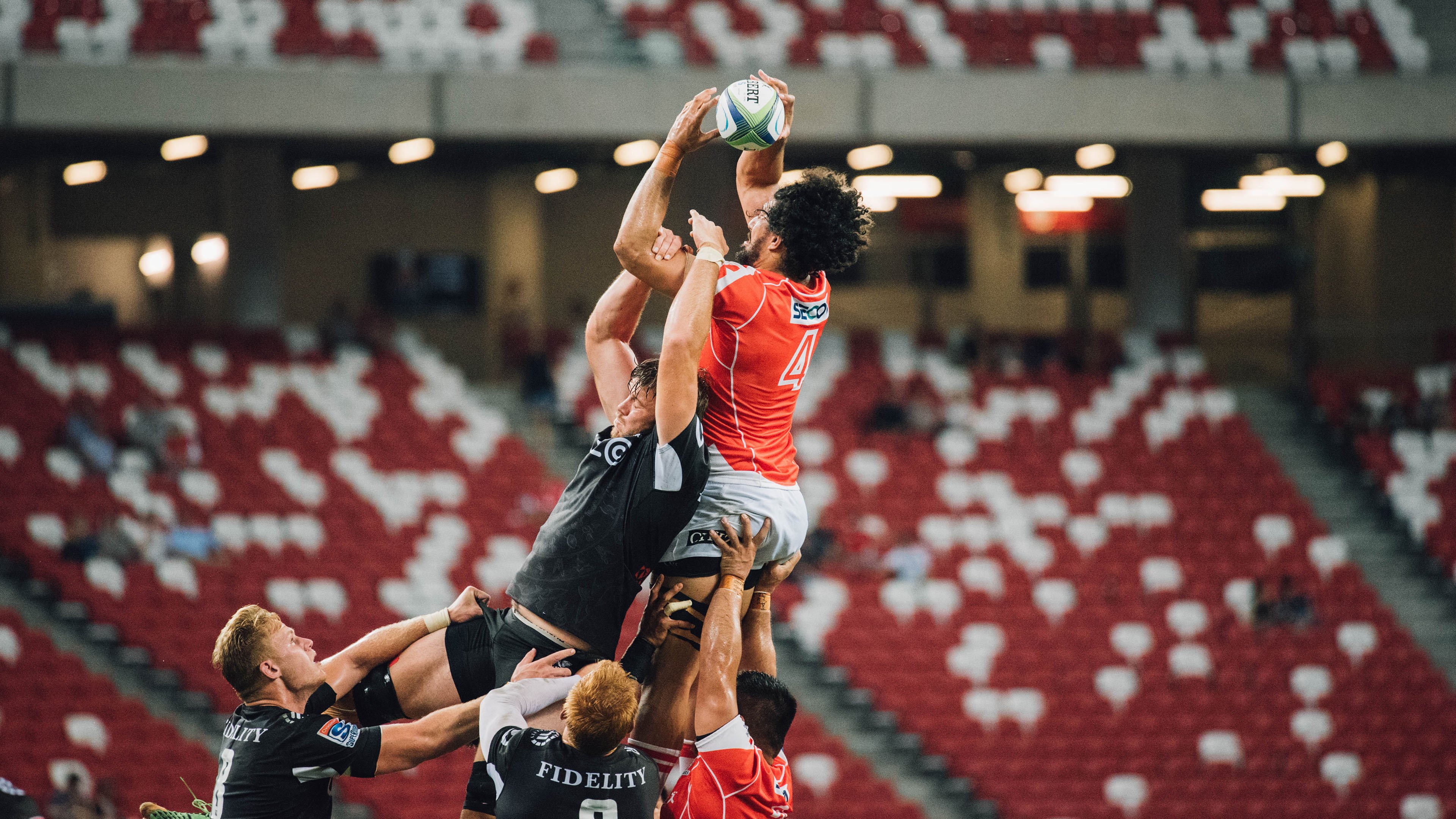 太阳对阵上海队，切特关键回合不手软